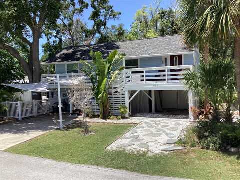 401 PENNSYLVANIA AVENUE, CRYSTAL BEACH, FL 34681