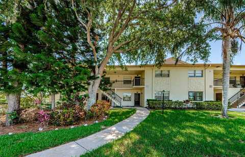 1729 SEASCAPE CIRCLE, TARPON SPRINGS, FL 34689