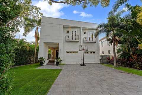 2711 W TRILBY AVENUE, TAMPA, FL 33611