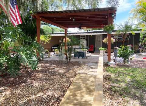 2082 STARBOARD DRIVE, GENEVA, FL 32732