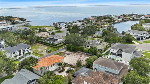 5029 W DICKENS AVENUE, TAMPA, FL 33629