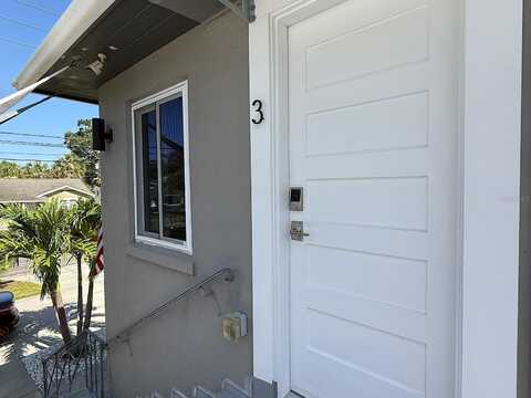 263 21ST AVENUE S, Saint Petersburg, FL 33705