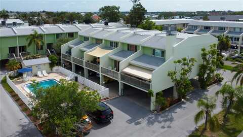 318 WINDRUSH BOULEVARD, INDIAN ROCKS BEACH, FL 33785