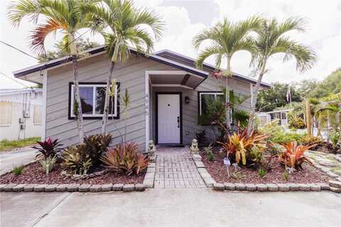4945 CAMPHOR AVENUE, SARASOTA, FL 34231
