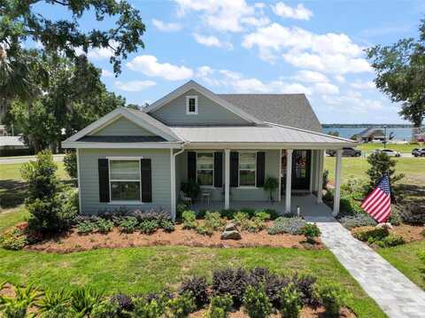 622 W 11TH AVENUE, MOUNT DORA, FL 32757