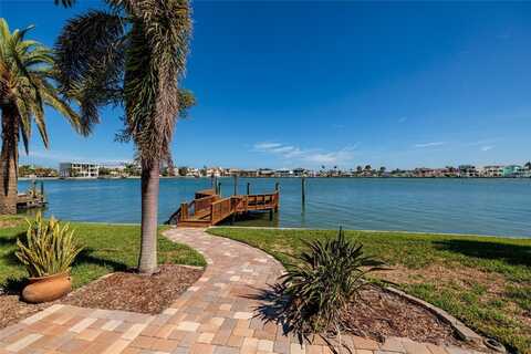 208 BATH CLUB BOULEVARD N, NORTH REDINGTON BEACH, FL 33708