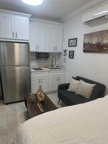 1635 EVERGREEN STREET, KISSIMMEE, FL 34746