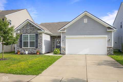 2421 Creek Bank Drive, Columbus, IN 47201