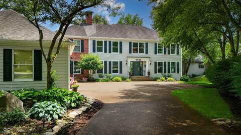 4443 Mallard Point, Columbus, IN 47201