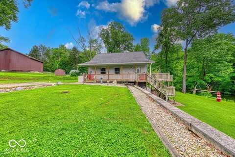 8635 S Providence Drive, Nineveh, IN 46164