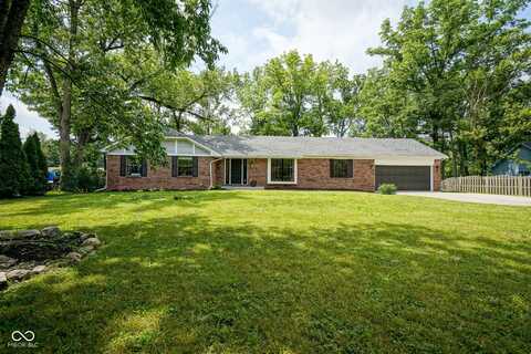 1015 Fox Hill Drive, Indianapolis, IN 46228