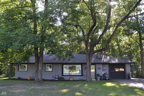 704 S Rockfield Road, Veedersburg, IN 47987