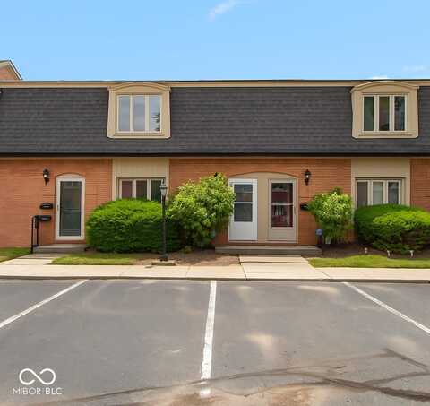 1131 Canterbury Square S, Indianapolis, IN 46260