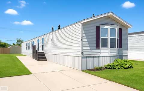 20456 Harmony, Clinton Township, MI 48036