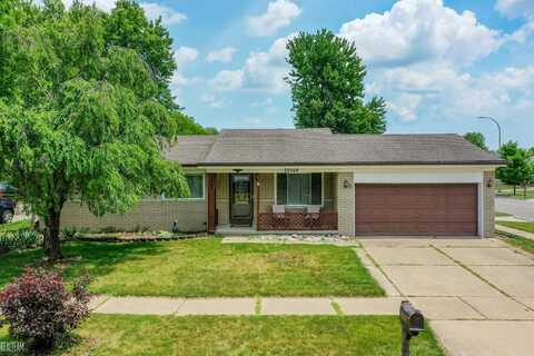 32308 Norwich, Fraser, MI 48026