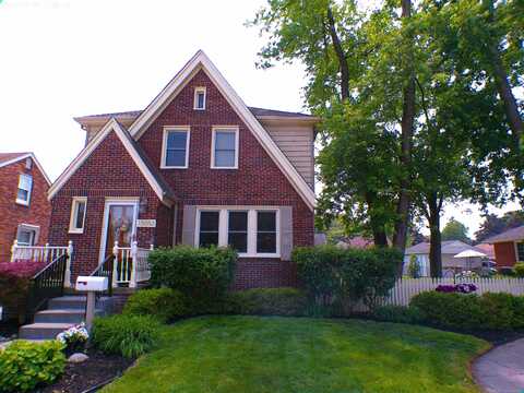 15553 McLain, Allen Park, MI 48101