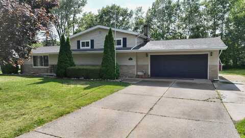 11427 Colonial Woods, Clio, MI 48420