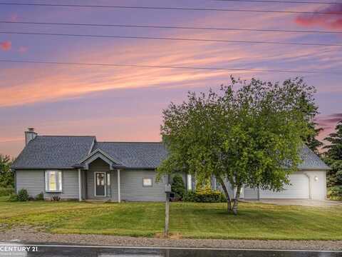 6920 Snover, Decker, MI 48426