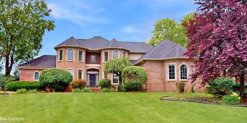 10181 Rosemarie, Brighton, MI 48114