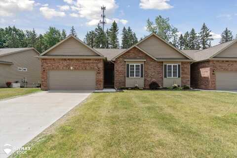 3113 Harbor Pointe, Fenton, MI 48430
