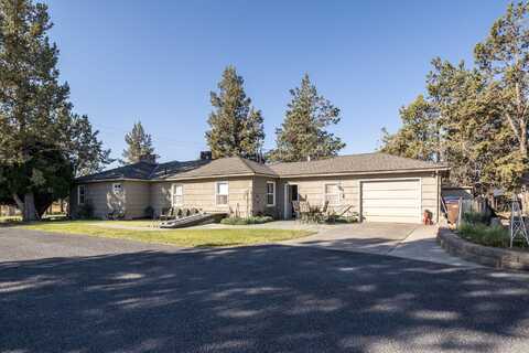 775 NW 35th Street, Redmond, OR 97756