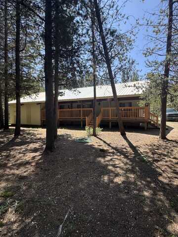 11617 Chinquapin Drive, Crescent Lake, OR 97733