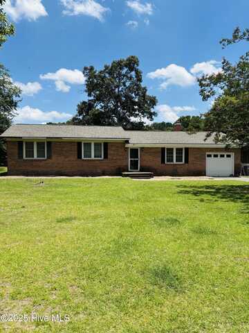 106 Tilghman Drive SE, Goldsboro, NC 27534