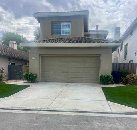 18114 Stonehaven, Salinas, CA 93908