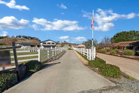 8202 Honeybee CT, GILROY, CA 95020