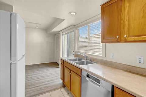 3137 Seacrest AVE 17, MARINA, CA 93933