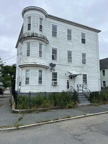 49 Division St, New Bedford, MA 02744