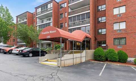 180 Green St, Melrose, MA 02176