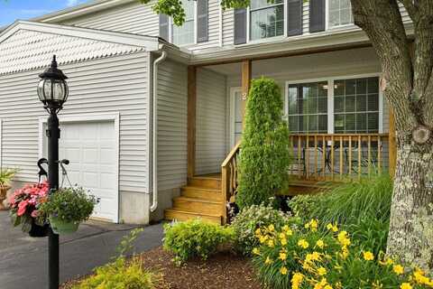48 Finch Rd, Raynham, MA 02767