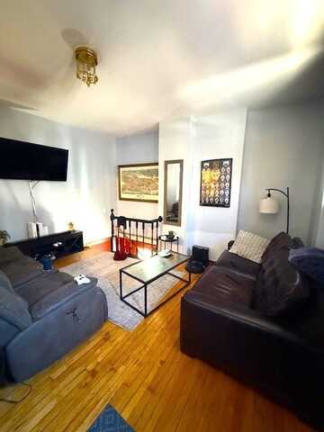 281 E Street, Boston, MA 02127