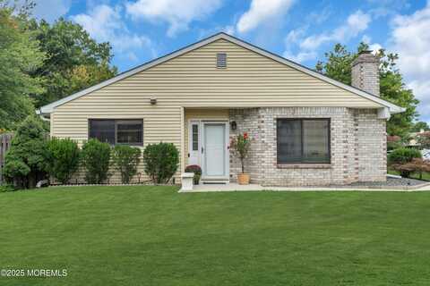 45 Victory Court, Old Bridge, NJ 08857
