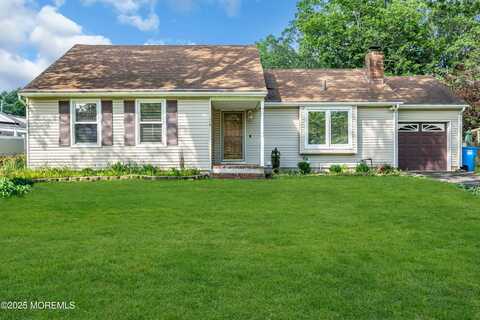 316 Oak Lane, Manchester, NJ 08759
