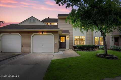 6 Morton Court, East Brunswick, NJ 08816