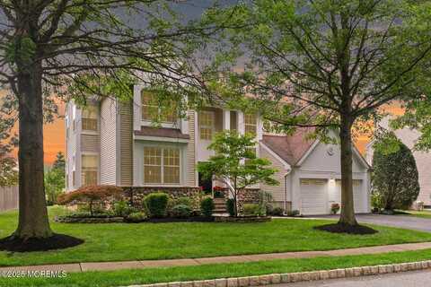 6 Dorchester Court, Matawan, NJ 07747