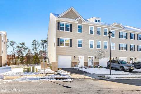 51 Melanie Way, Manahawkin, NJ 08050