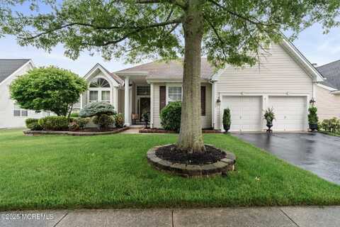 28 Jumping Brook Lane, Barnegat, NJ 08005