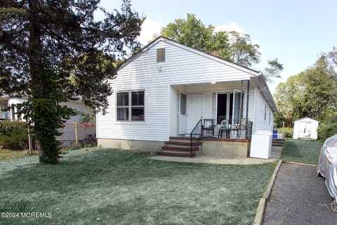 19 E 4th Street, Howell, NJ 07731