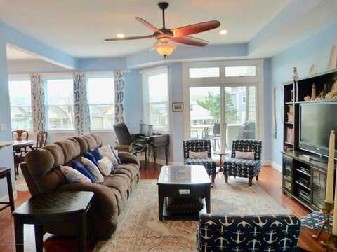 4 Ocean Avenue, Ocean Grove, NJ 07756