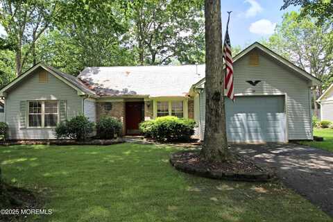 32 Morning Glory Lane, Whiting, NJ 08759