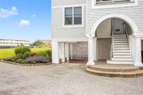 580 Dune Road, Westhampton, NY 11978