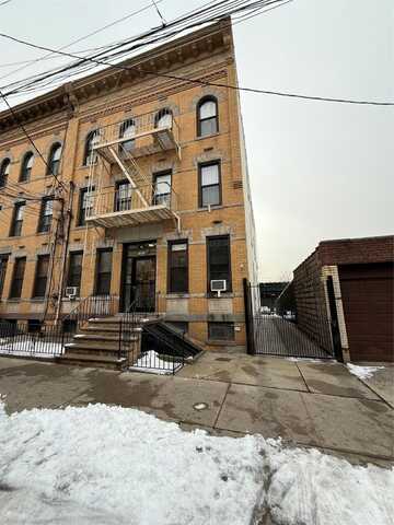 5924 Putnam, Ridgewood, NY 11385