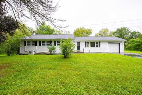 16 Bushwick Road, Poughkeepsie, NY 12603