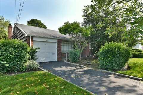 1903 George Court, Merrick, NY 11566