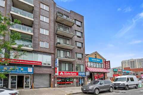 41-38 College Point Boulevard, Flushing, NY 11355