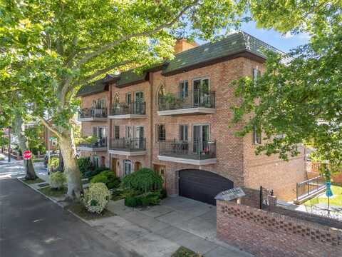 40-48 194th Street, Flushing, NY 11358