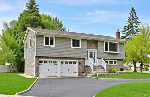 10 Evelyn Drive, Bethpage, NY 11714